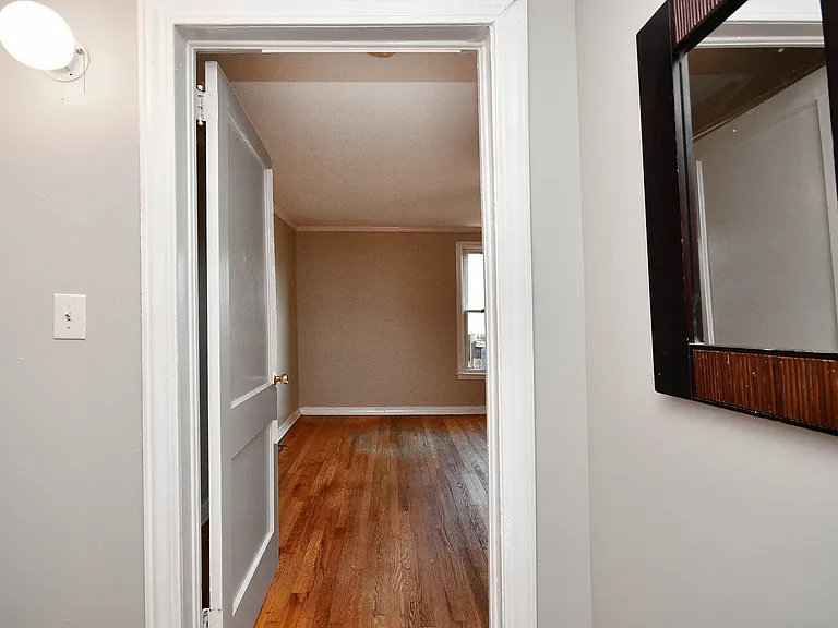 81 Wallace St — Photo 23