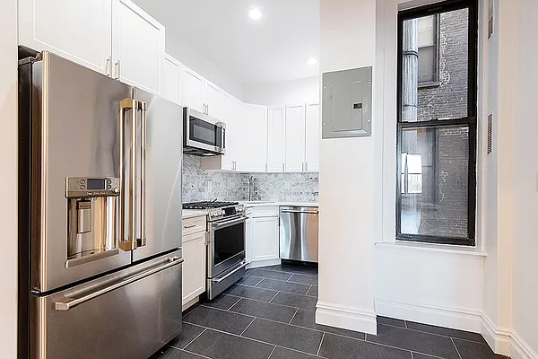 Rented by Rita S Citrin, LREB | media 24