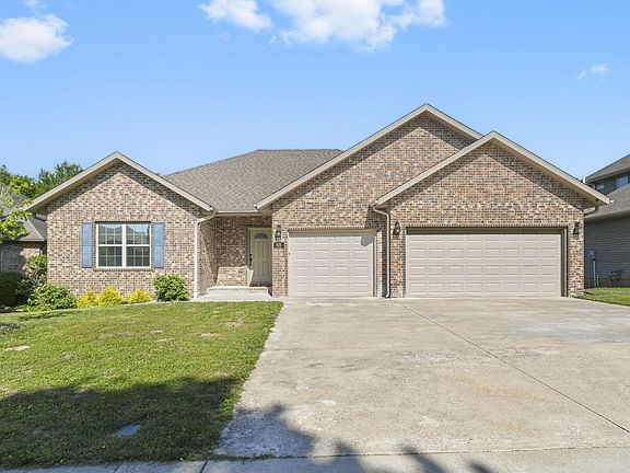 2nd image of 831 N Grapevine Road