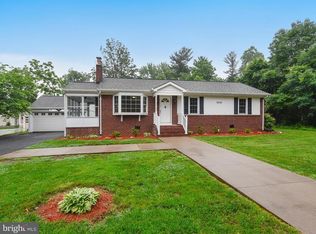 8919 Sudley Rd, Manassas, VA 20110