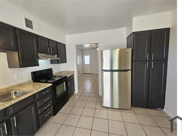 661 E Brown Rd, Mesa, AZ 85203