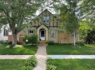 4317 Vincent Ave N, Minneapolis, MN 55412