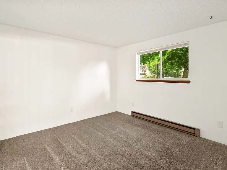 820 Cady Rd #H102 — Photo 9