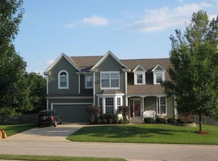 12240 S Mullen Rd, Olathe, KS 66062