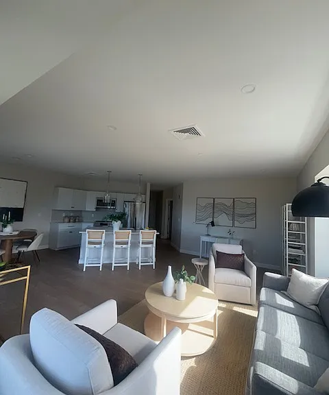 RiverPlace Properties — Photo 8