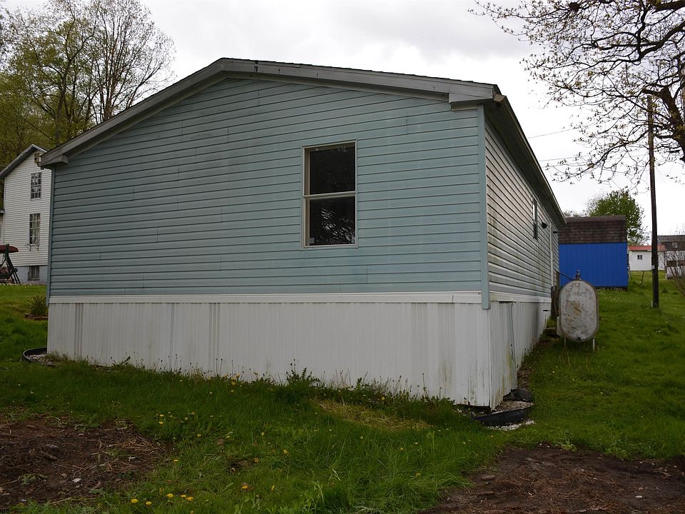 18 Orchard St, Masontown, WV 26542 Zillow