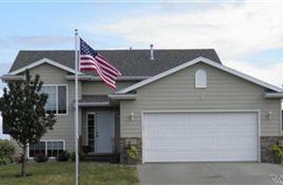 5704 W Teem St, Sioux Falls, SD, 57107