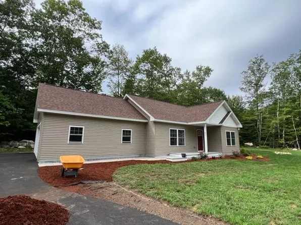 50 Destinee Lane, Naples, ME 04055