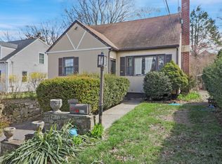 637 High Ridge Rd, Stamford, CT 06905