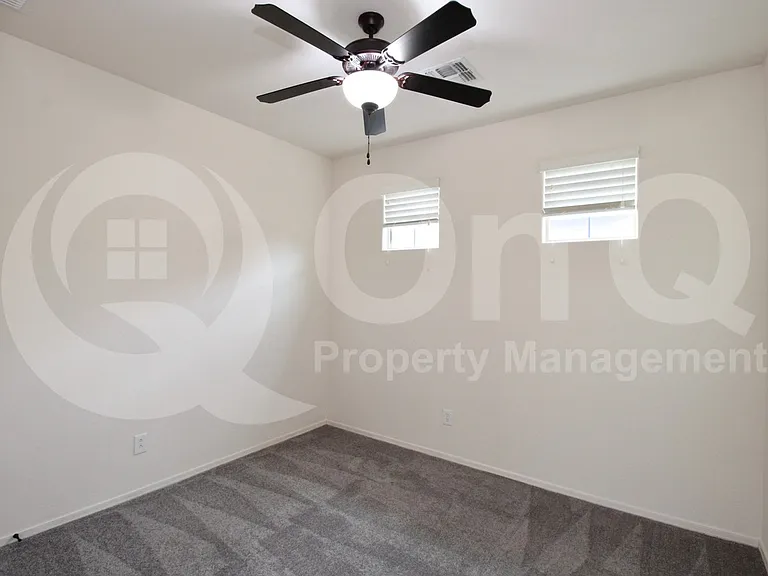 2980 E Ridgewood Ln — Photo 13