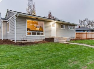 2190 Orr Ln, Eugene, OR