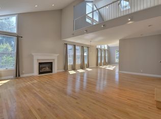 1825 W Middlefield Rd, Mountain View, CA 94043