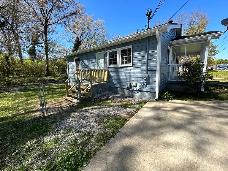 314 Nixon Ave SW — Photo 14