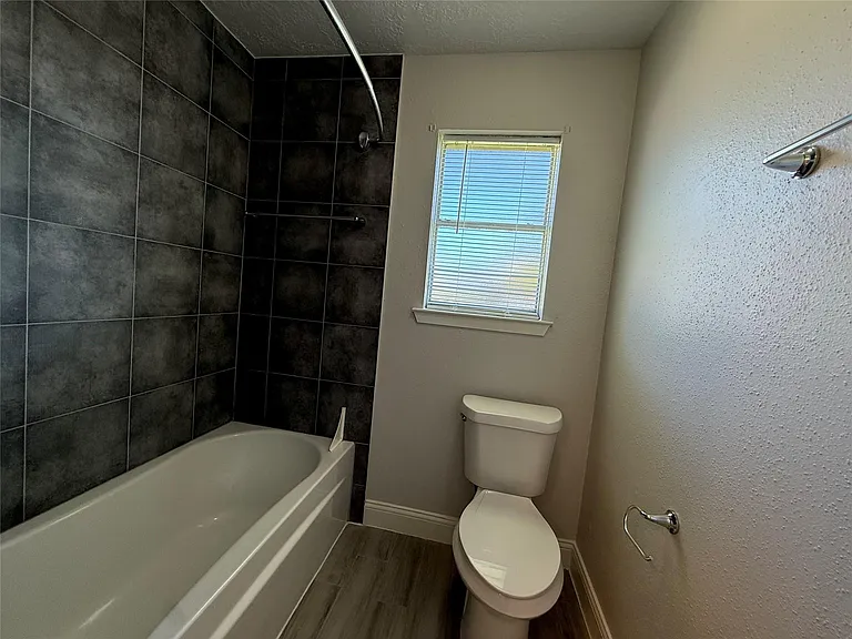 9503 Homeland Dr — Photo 31