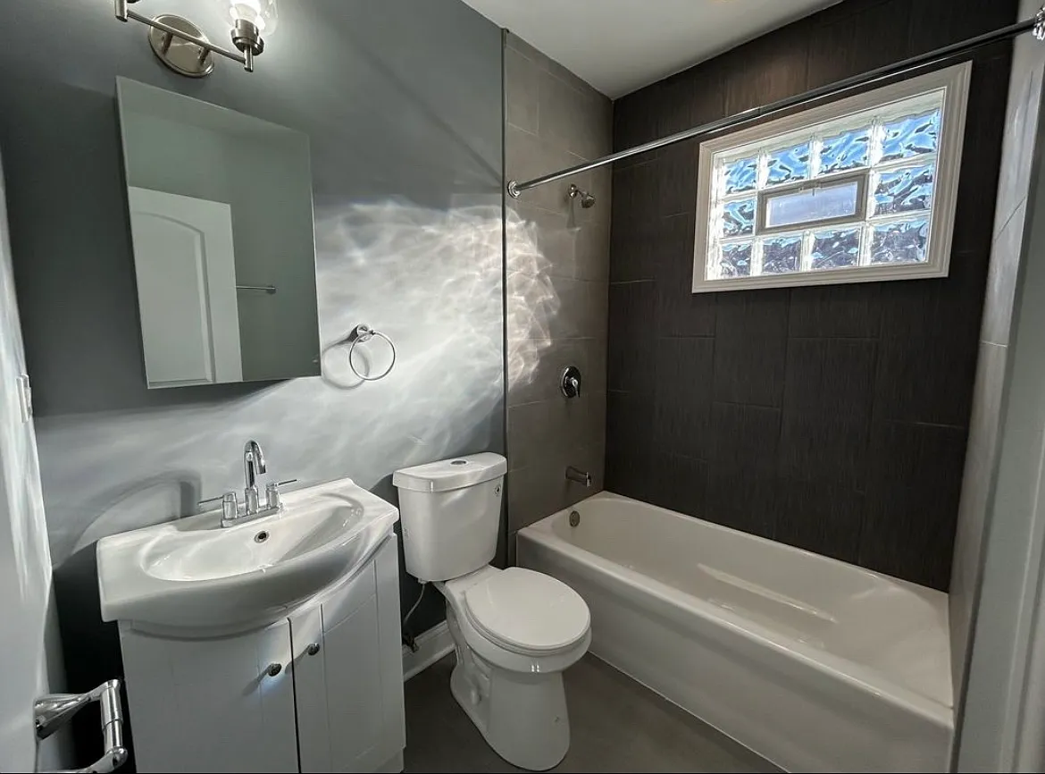 2 bed, 1663 sqft, $2,250 — Photo 4