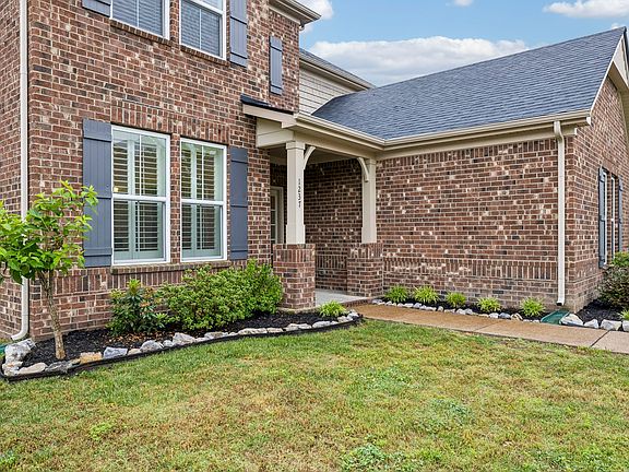 3rd image of 1237 Cressy Ln