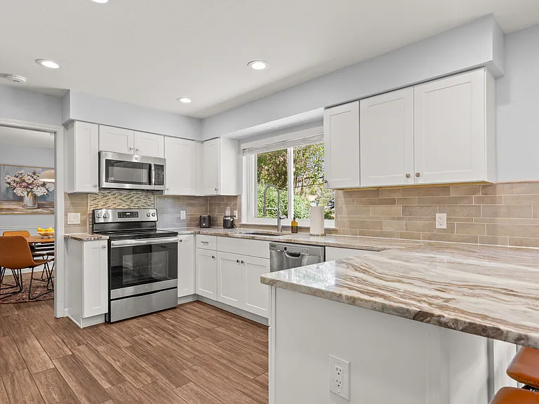 7314 Danwood Dr — Photo 18