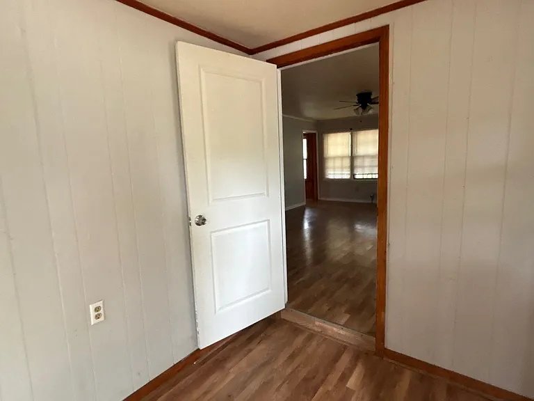 505 N College St — Photo 25