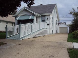 7535 16th Ave, Kenosha, WI 53143