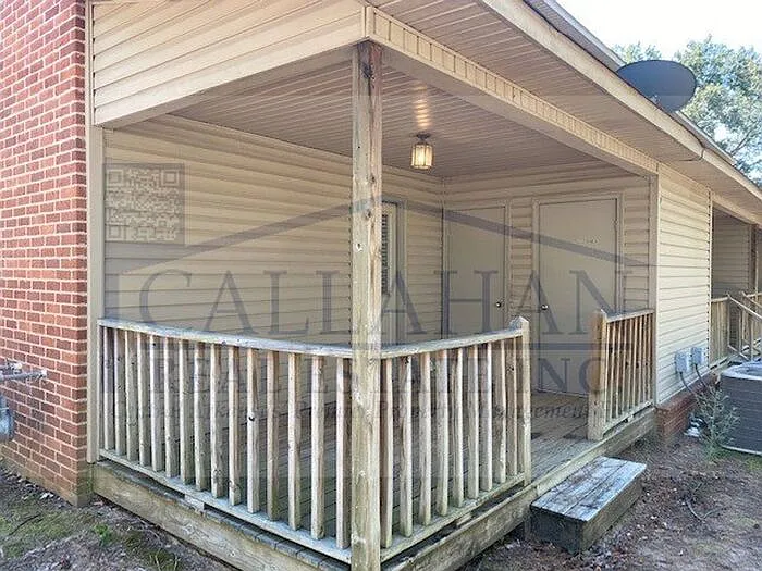 331 Club Rd #4 — Photo 8