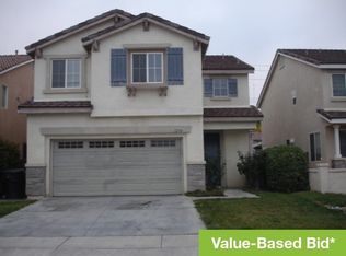 1234 Dolphin Dr, Perris, CA 92571