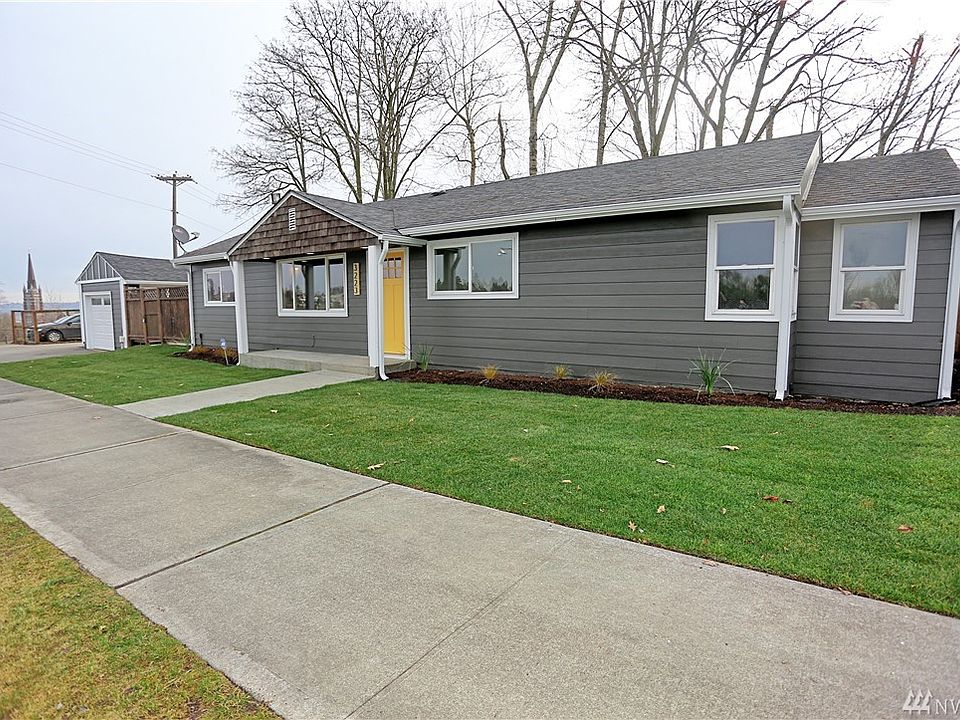 1st image of 3223 S Thompson Ave