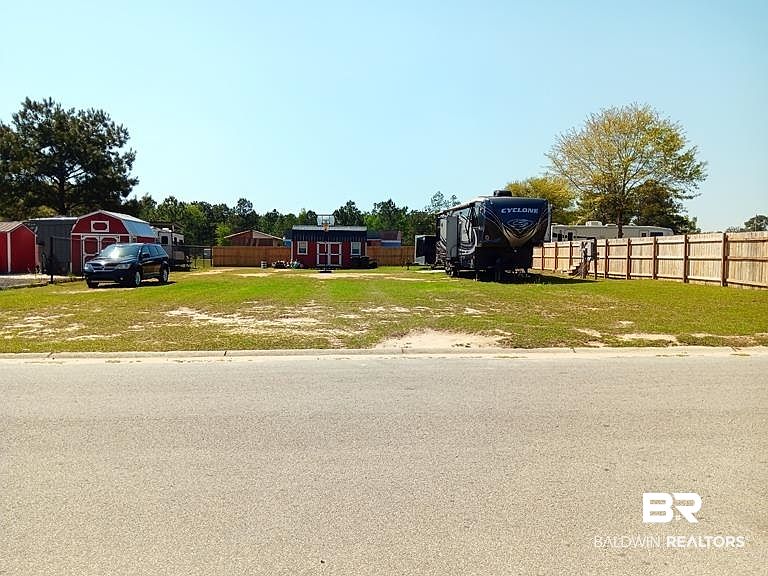 1st image of 8445 Mocassin Ln