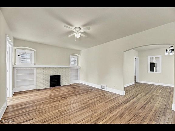 5th image of 2151 Wascana Ave