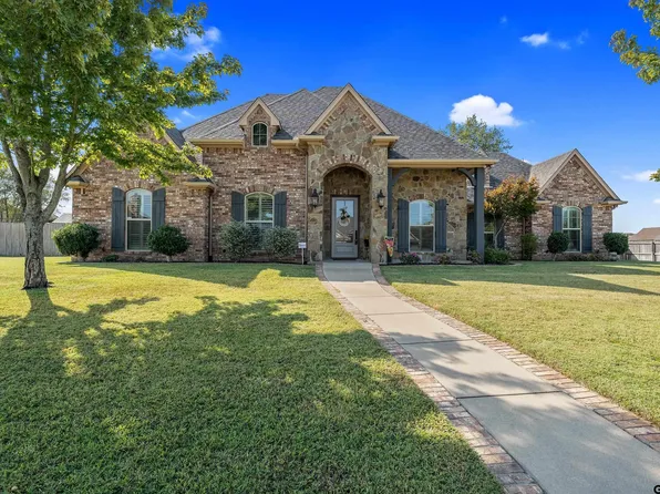 346 Baganie Ln, Bullard, TX 75757