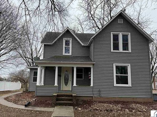 590 W Franklin St
