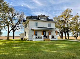 1964 600th St, Newell, IA 50568
