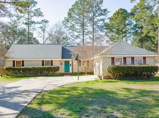 1049 Cherrywood Rd, Waycross, GA 31503