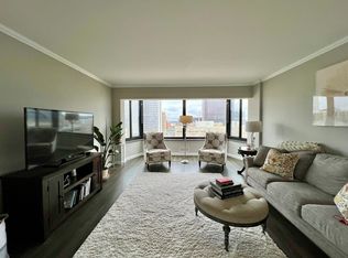 207 5th Ave SW APT 808, Rochester, MN 55902