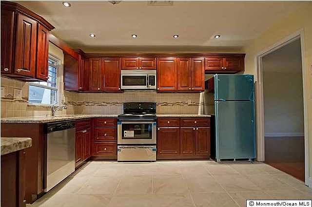 2nd image of 1009 Fife Court #B