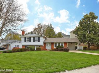 1717 Palm Springs Dr, Vienna, VA 22182