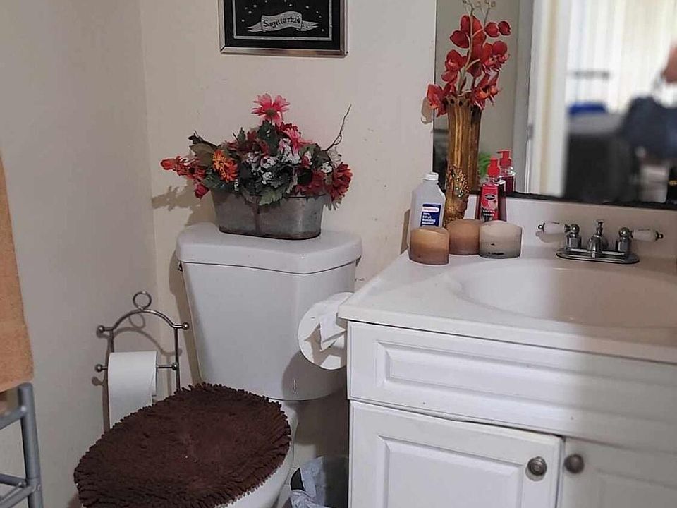 1st image of 251 SW 132nd Way #407h