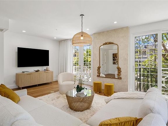 4th image of 888 10th ST S #101