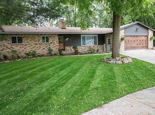 1704 Bauss Ct, Midland, MI 48642