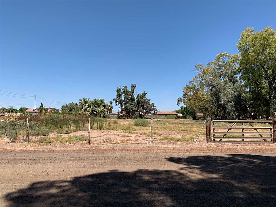 2nd image of 2892 W Julie Ln
