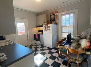 618 W 1st St APT B, Winston Salem, NC 27101