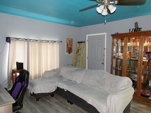 5th image of 905 N 9th St