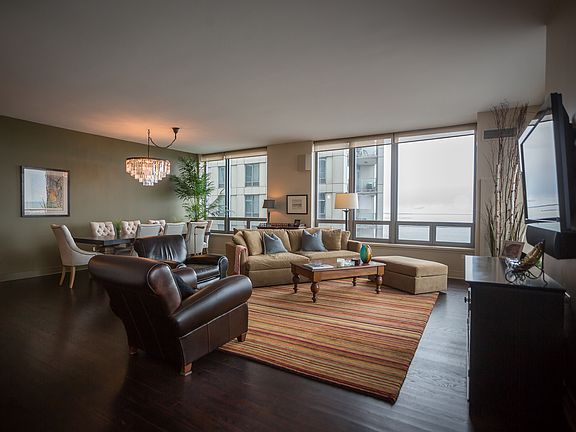 3rd image of 600 N Lake Shore Dr APT 1111