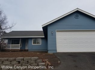 181 SE Grizzly Rd, Madras, OR 97741