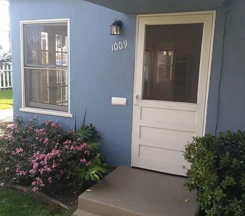 1st image of 1009-1015 Opal St #1009
