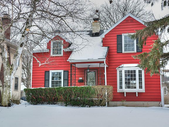 2nd image of 6027 W Wisconsin Ave