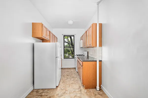 Rented by Keller Williams NYC | media 14