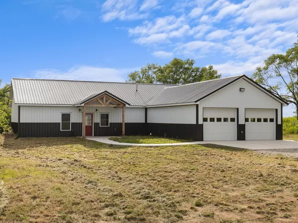 2592 NE 10th St, Kingman, KS 67068