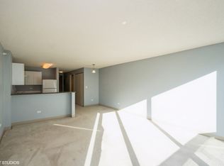 2 E Erie St APT 1804, Chicago, IL 60611