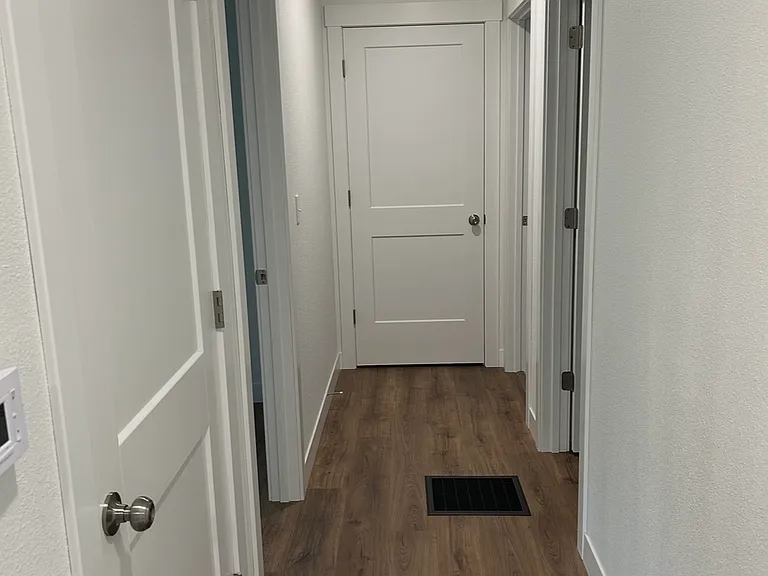 7820 Liberty Rd — Photo 9
