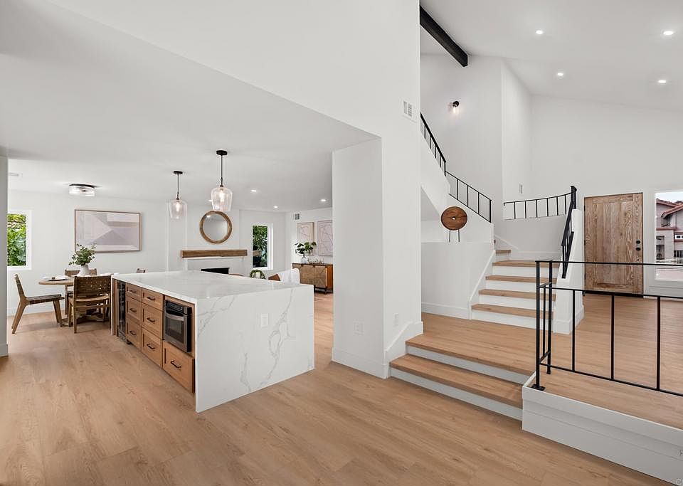1st image of 17707 Corazon Pl